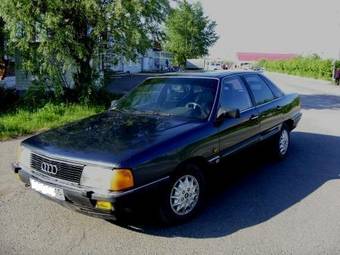 1987 Audi 100 Photos