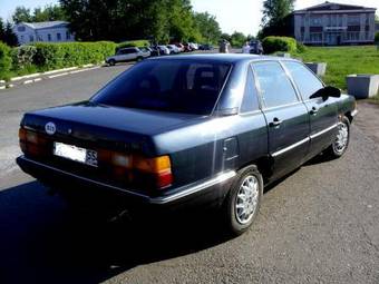 1987 Audi 100 Photos