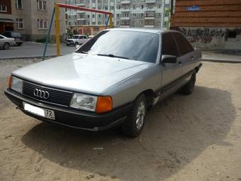 1989 Audi 100 Photos