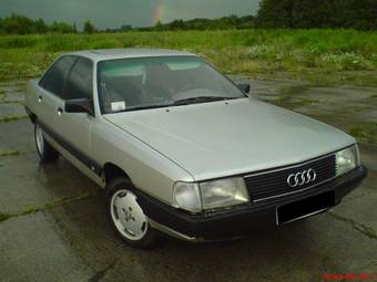 1989 Audi 100 Pictures