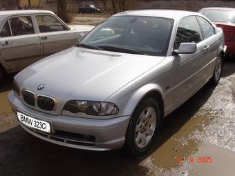 2000 BMW 323I