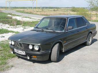 1983 BMW 5-Series Photos