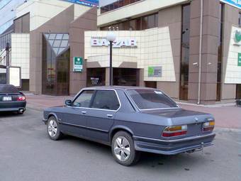 1983 BMW 5-Series Pictures