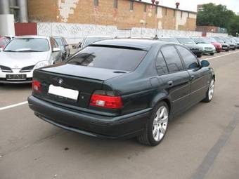 1998 BMW 5-Series Images