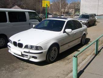 2000 BMW 5-Series Images