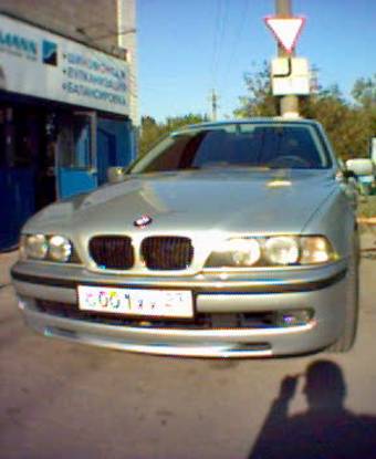 1998 BMW 520