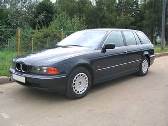 2000 BMW 520