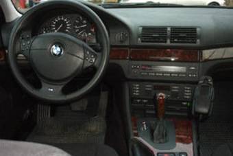 2000 523I