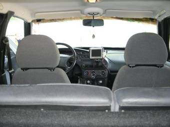 2005 Chevrolet Niva Photos