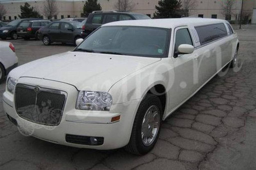 2008 Chrysler 300C Wallpapers 2008 Chrysler 300C Wallpapers