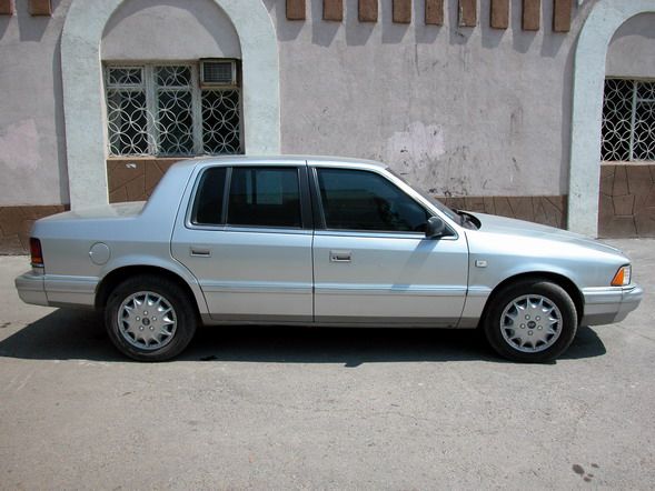 1993 Chrysler Saratoga