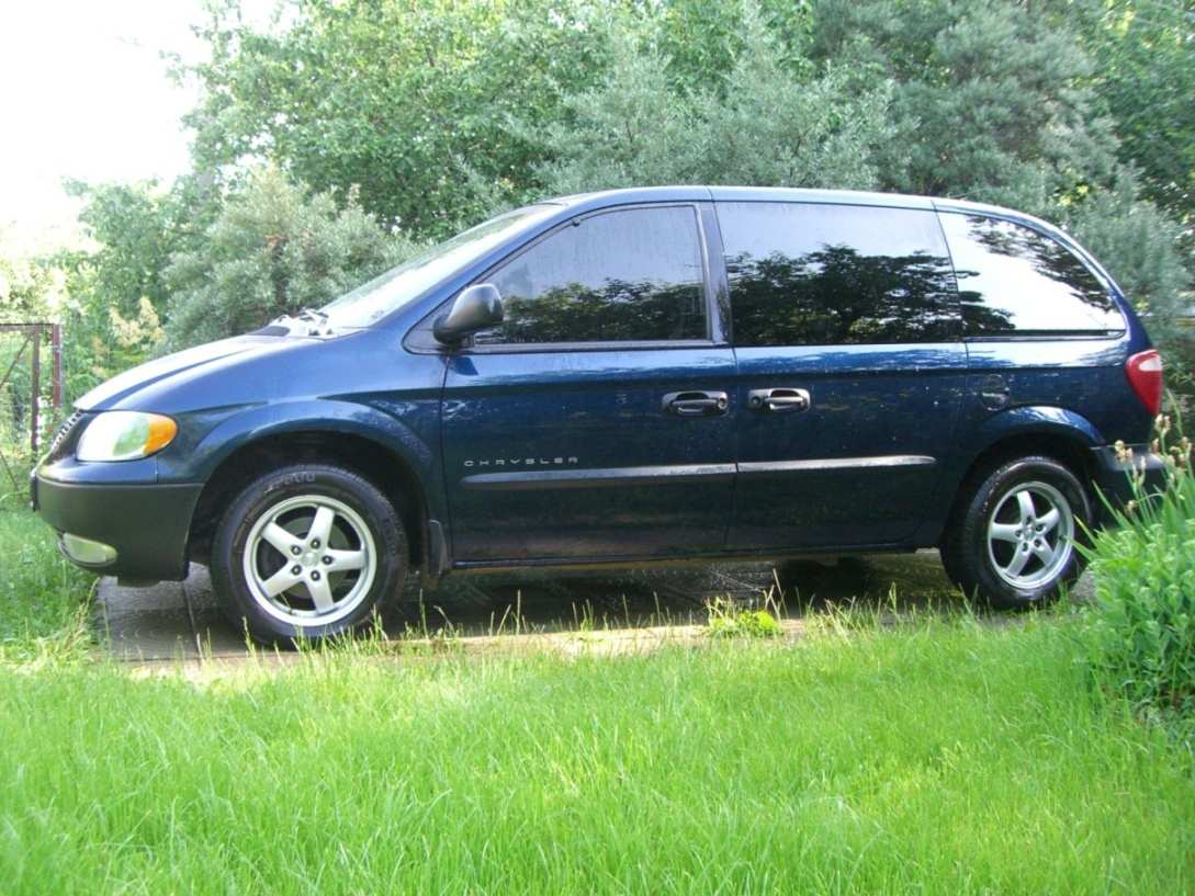 2002 Chrysler voyager minivan reviews #5