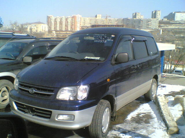 2000 Daihatsu Delta Wagon