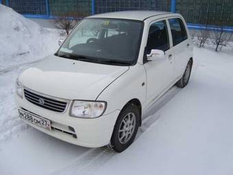 2002 Daihatsu Mira Images