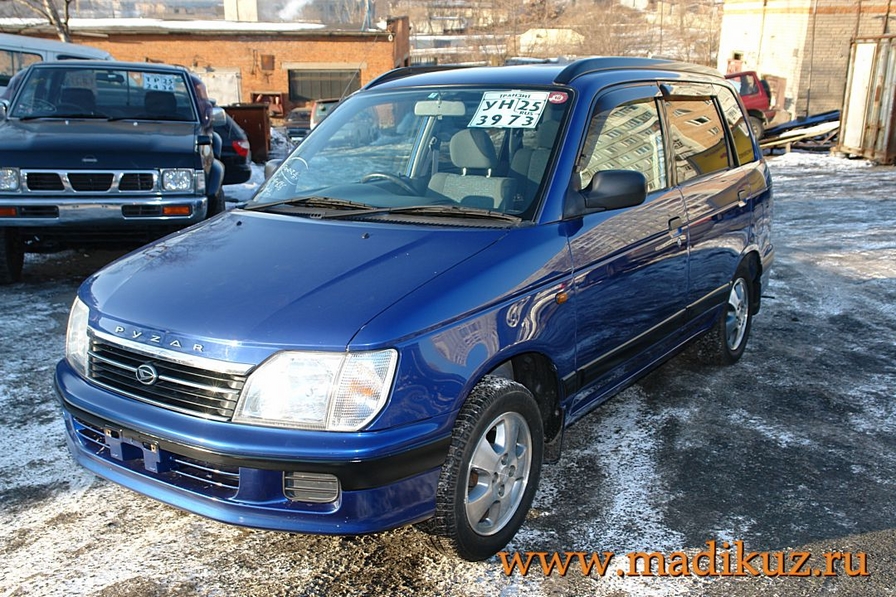 2001 Daihatsu Pyzar Pictures