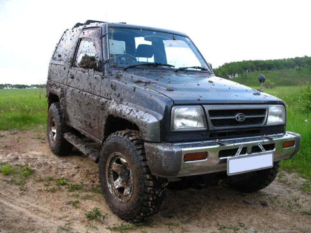 1996 Daihatsu Rocky