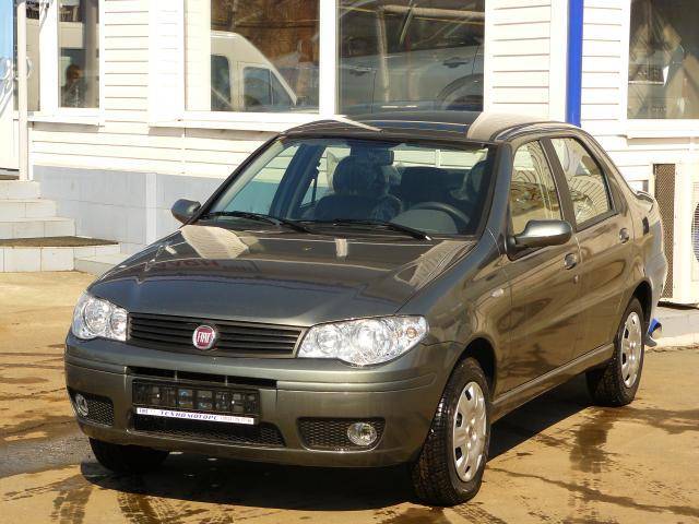 http://www.cars-directory.net/pics/fiat/albea/2009/fiat_albea_a1238500336b2584978_orig.jpg