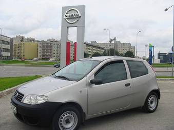 2005 Fiat Punto Photos