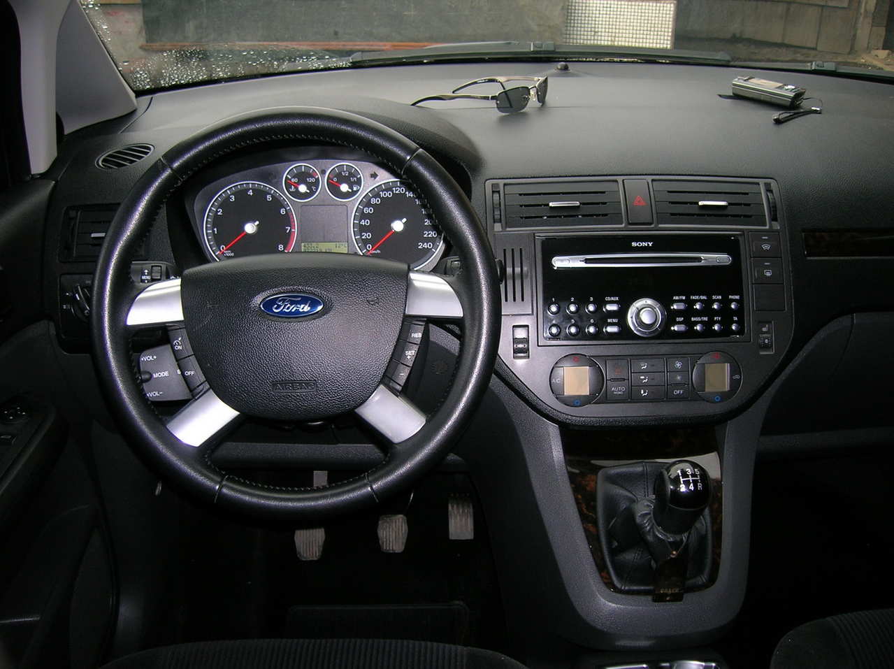 Ford C-MAX - Wikipedia, den frie encyklopædi