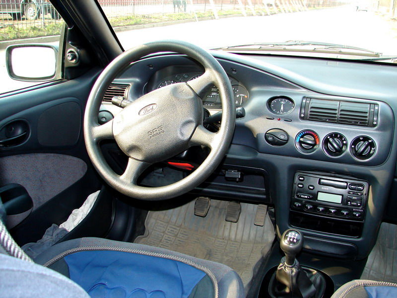 1998 Ford Escort