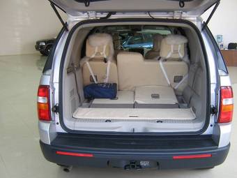 2006 Ford Explorer Pictures