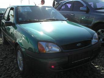 2000 Ford Fiesta Photos