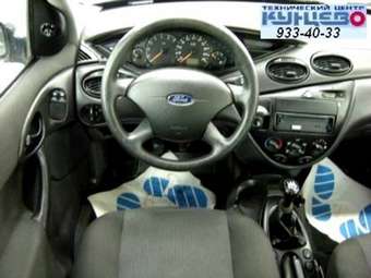 2002 Ford Focus Images