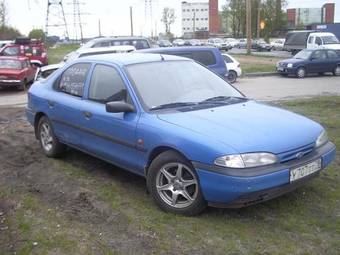 1993 Ford Mondeo Pictures