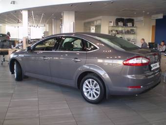 2011 Ford Mondeo Pictures