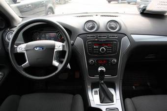 2011 Ford Mondeo Wallpapers