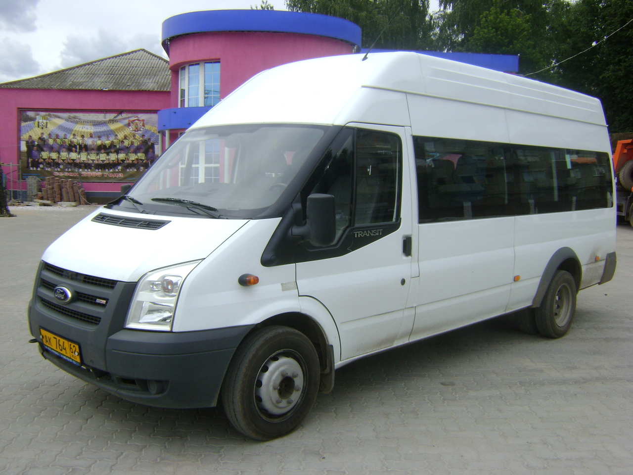 Used 2009 FORD Transit Photos, 2400cc. For Sale
