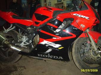 2001 Honda CBR600F Photos