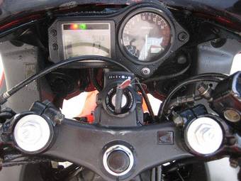2001 Honda CBR600F Pictures