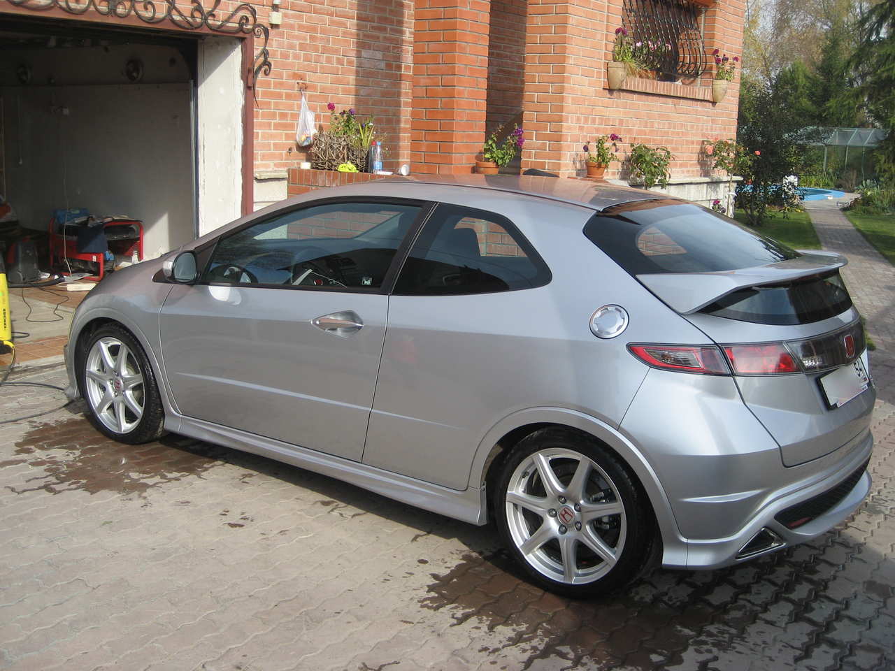Honda civic type r 2008 in gear specs #4