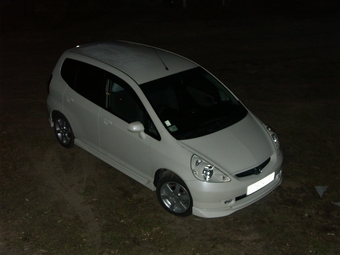 2000 Honda Fit
