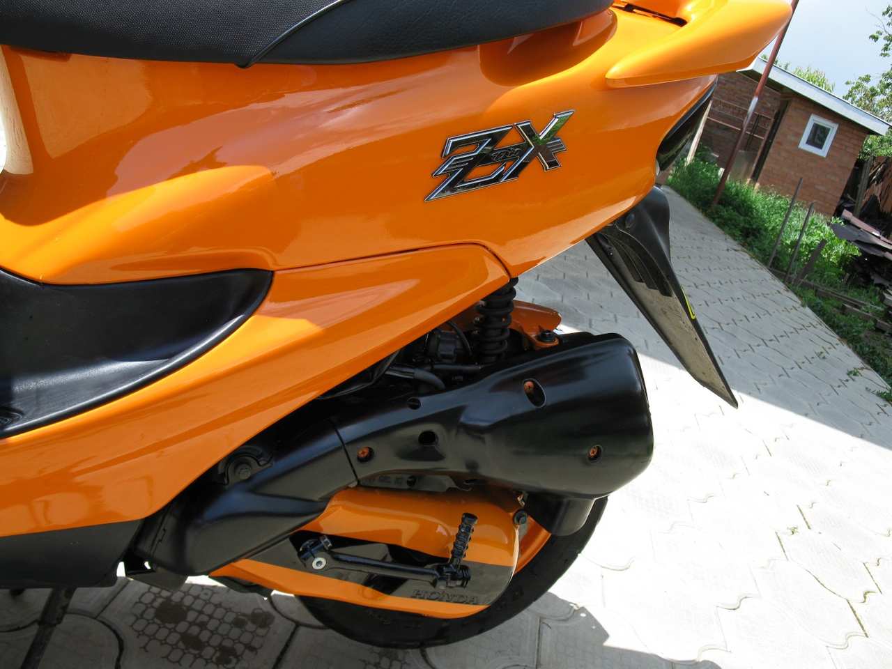 Bike pics honda dio zx #2