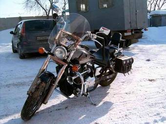 2001 Honda SHADOW 750 Pictures