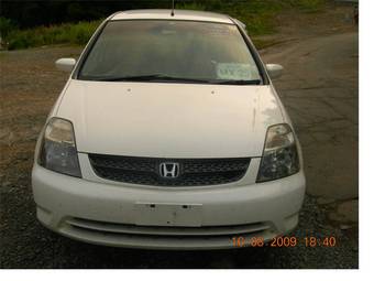 2003 Honda Stream Pictures
