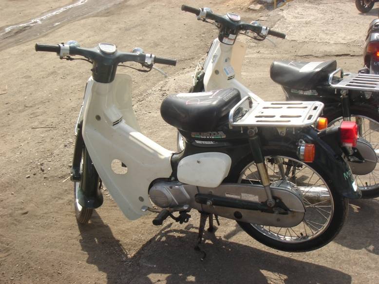 Honda super cub 50 custom #2