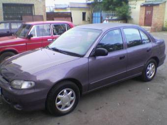 1998 Hyundai Accent