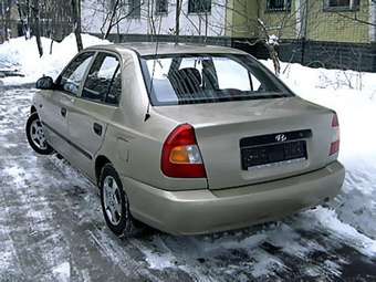 2007 Hyundai Accent Pictures