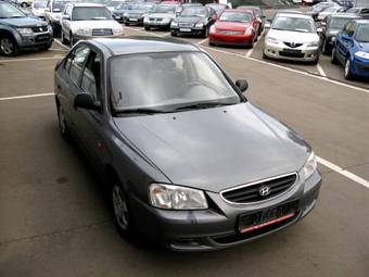 2007 Hyundai Accent Pics