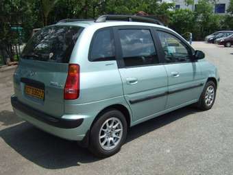 2002 Hyundai Matrix Pics