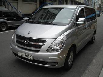 2007 Hyundai Starex Images
