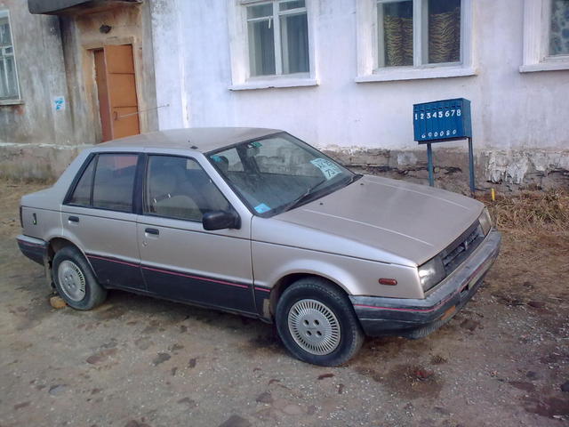 1989 Isuzu Gemini Pictures