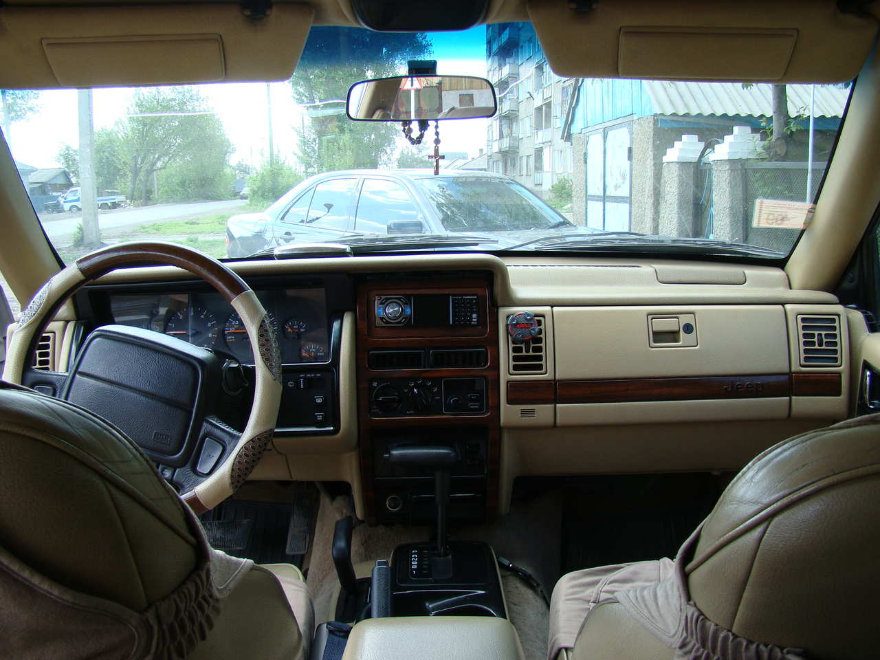 1994 Jeep grand cherokee transmission slipping