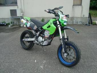 2000 Kawasaki D-tracker Photos