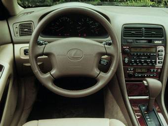 2001 Lexus ES300 Photos