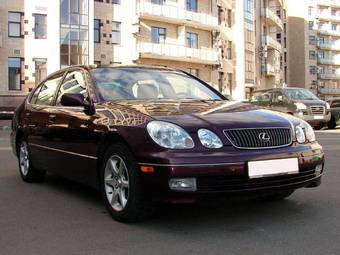 2002 Lexus GS300 Pictures