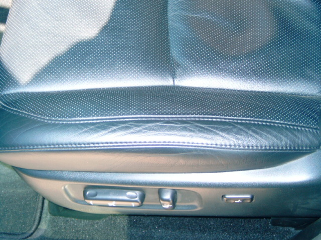 2004 Lexus RX300 Photos